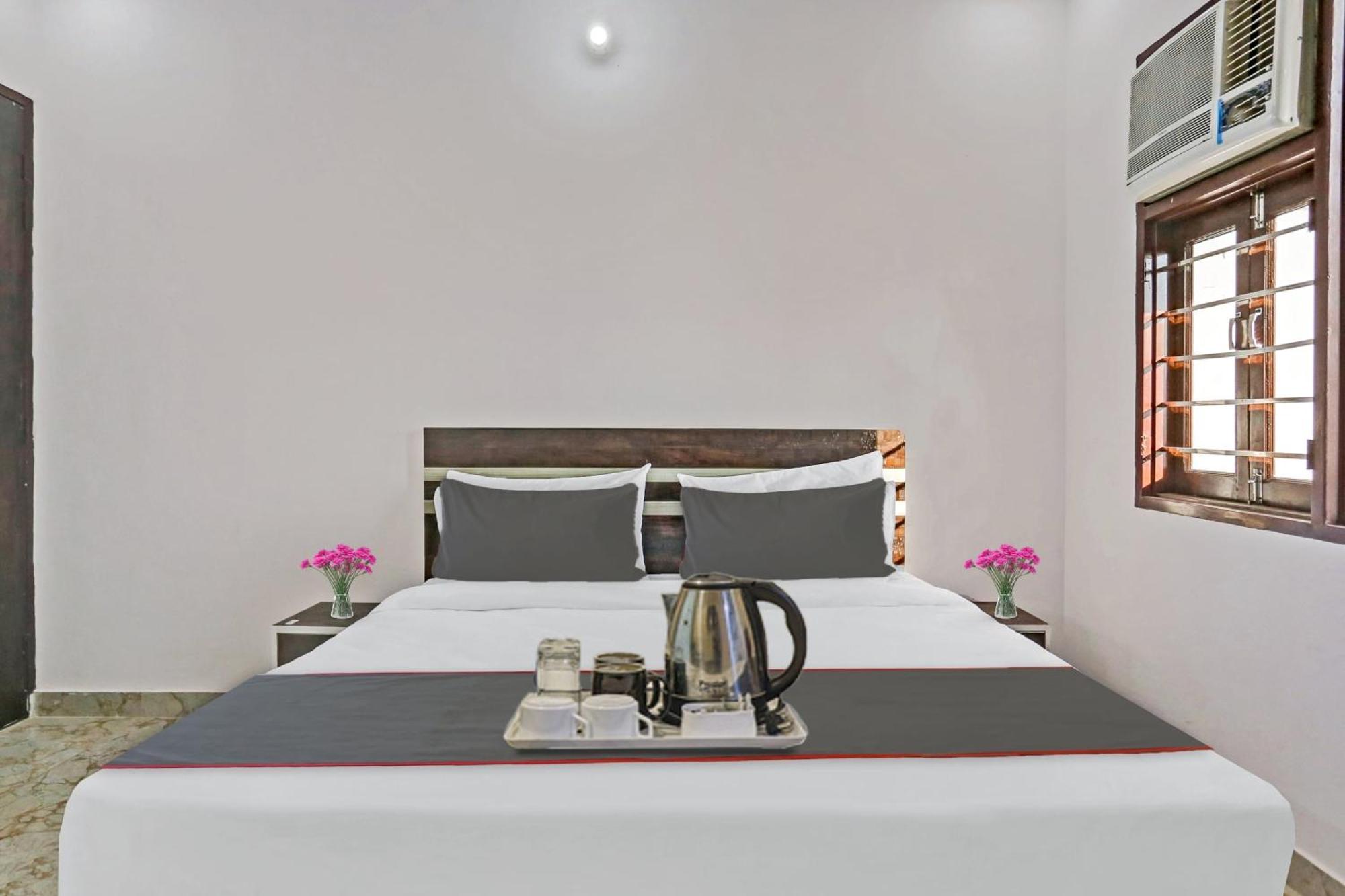 Hotel Collection O The Royal Fern Farrukhnagar Zewnętrze zdjęcie