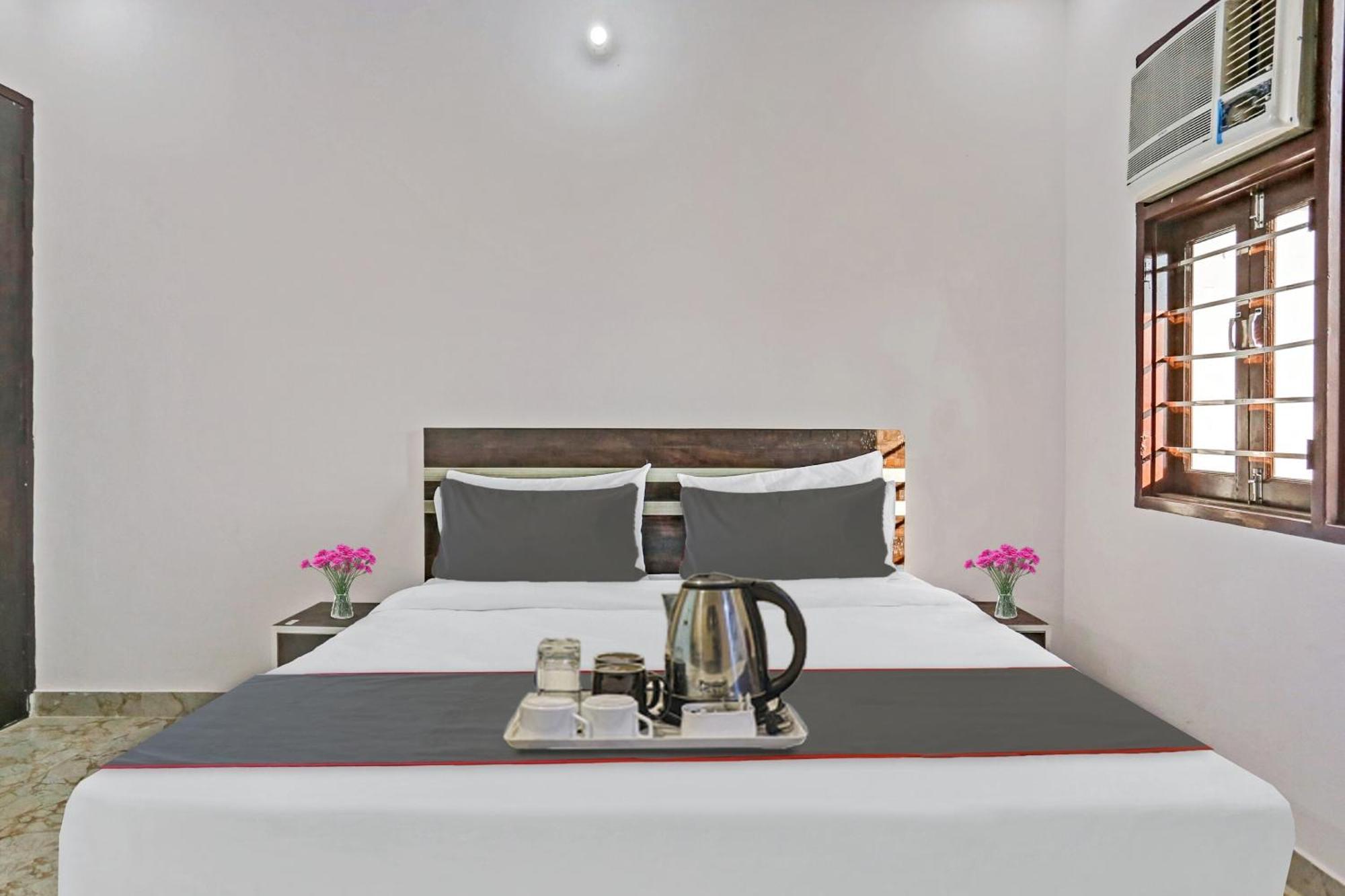 Hotel Collection O The Royal Fern Farrukhnagar Zewnętrze zdjęcie